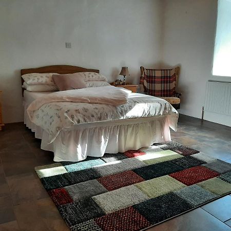 Traditional Cosy Cottage With Beautiful Views Westport Zewnętrze zdjęcie
